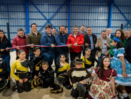 Buchupureo ya cuenta con su gimnasio techado